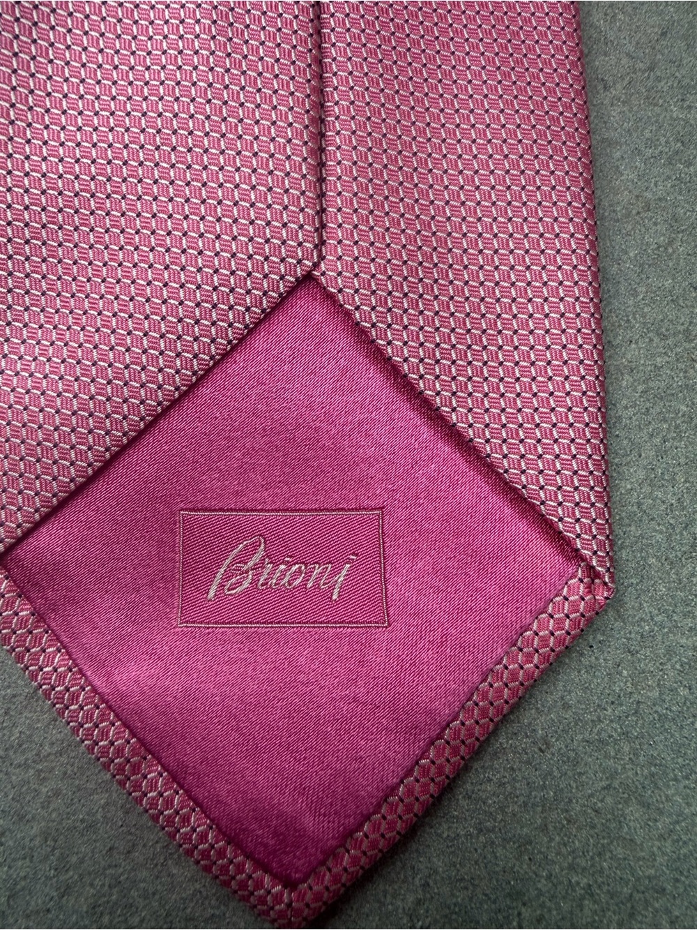 Brioni Pink Textured Silk Tie Handmade in Italy Luxury Designer Necktie - Picture 7 of 11